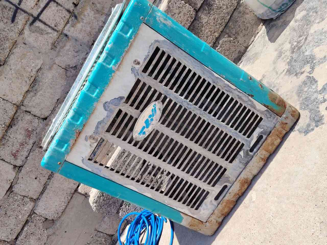 مبرده نضيفه شرط شغاله
عنوان موصل حي الكرامه سعرها 50 الف قفلها
***********
