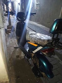 دارجه شحن للبيع سعر 400 وبيها مجال بسيط حك الجية قبل شهر شتريها بعدها ...