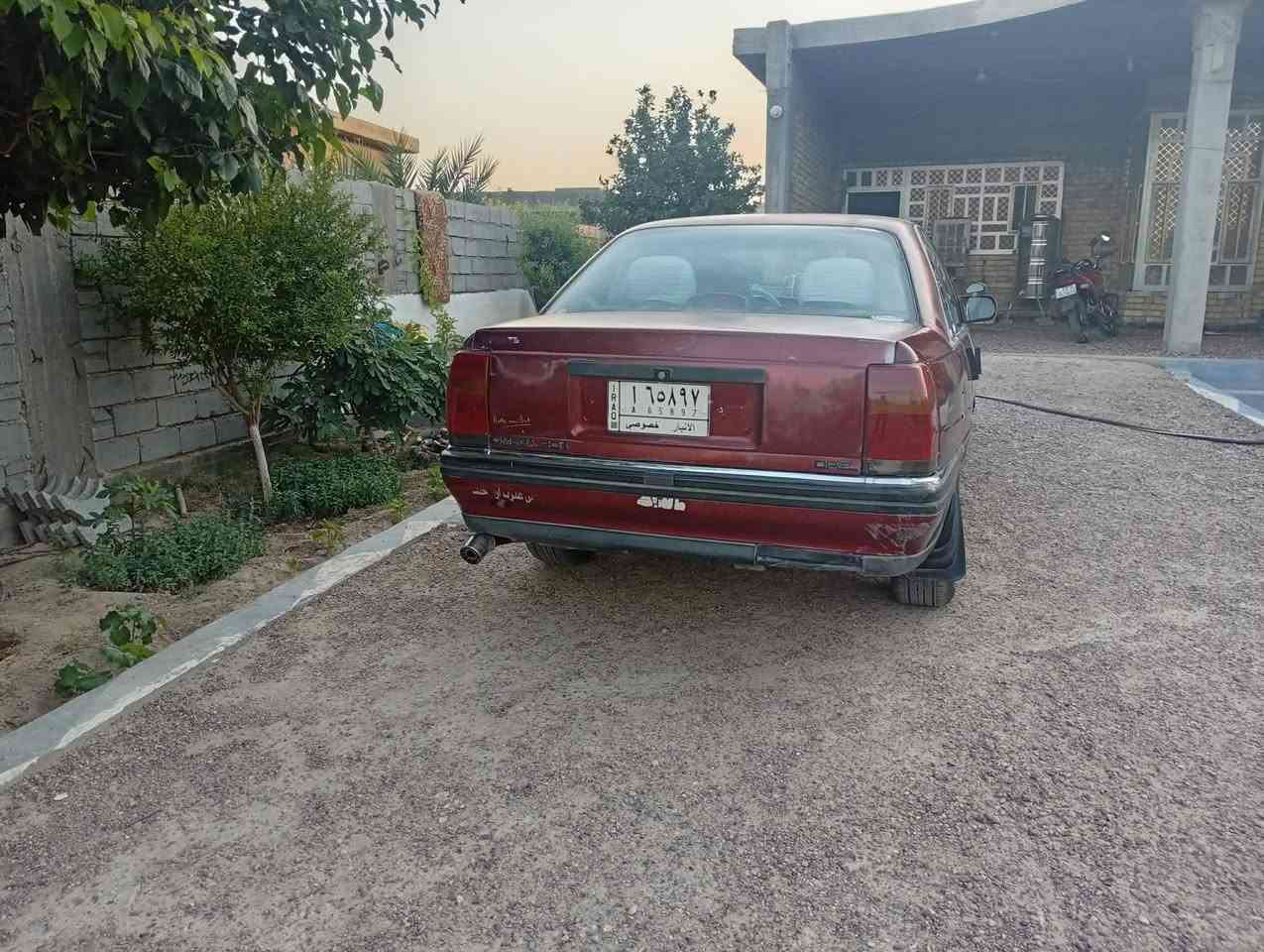 للبيع اؤبل اؤميكه بلاديه موديل 93 محرك جديد كير عادي جديد صدر جديد تخم تاير رقم انبار الماني مشروع وطني تحويل مباشر السعر 25 ورقه بيه مجال بسيط مكان السياره الفلوجه الكرمه للإستفسار *********** غير متواجد على الفيس اتصل
