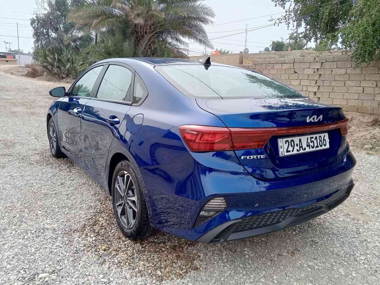 السلام عليكم فورتي معوقين واسط 2024 حادث باب اصلي مطابق نفس اللون وجاملغ جهه السائق مبدل السعر 145$ وبيه مجال لاستفسار اتصل ***********
