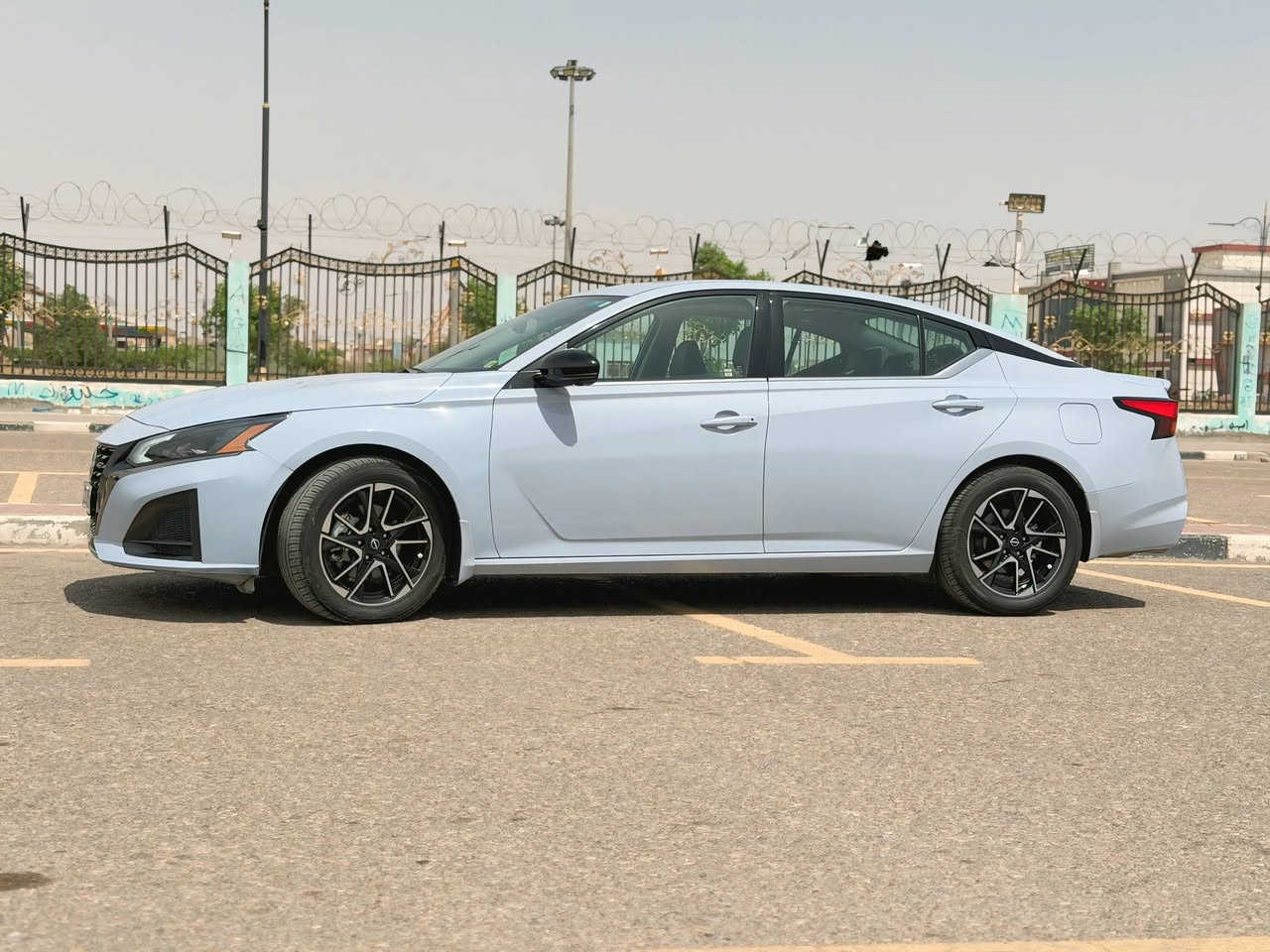 2024 لون سموك SR PLUS
VC TURBO -2000 السياره مكينه
رقم بغداد (معوقين) السياره فول مواصفات اعلى شي بالالتيما
- فتحه سقف
- كشنات جلد
- كشنات هيتر + ستيرن هيتر
- شاشه كبيرة
- سستم صوت بوست
- 360 كامرات
- 360 حساسات 
- رادار امامي خلفي + امامي
- اوتو بريك امامي + خلفي
- اناره داخليه متغيره
- ابل كار بلي
-اندرويد اوتو
- شاحن وايرلس
وبعد بيها هواي موصفات الجنايه يعرفونها
السياره ماشيه 25 الف كيلو بعده بحاله الوكاله صور الحادث بلمنشور تبديل جاملغ فقط
بدون دواخل بدون ايرباك
السيارة شادلها ويل 17 + تخم تاير جديد اصلي كلش ناعمه
السعر 180 وبي مجال جداً بسيط
للأستفسار ***********
