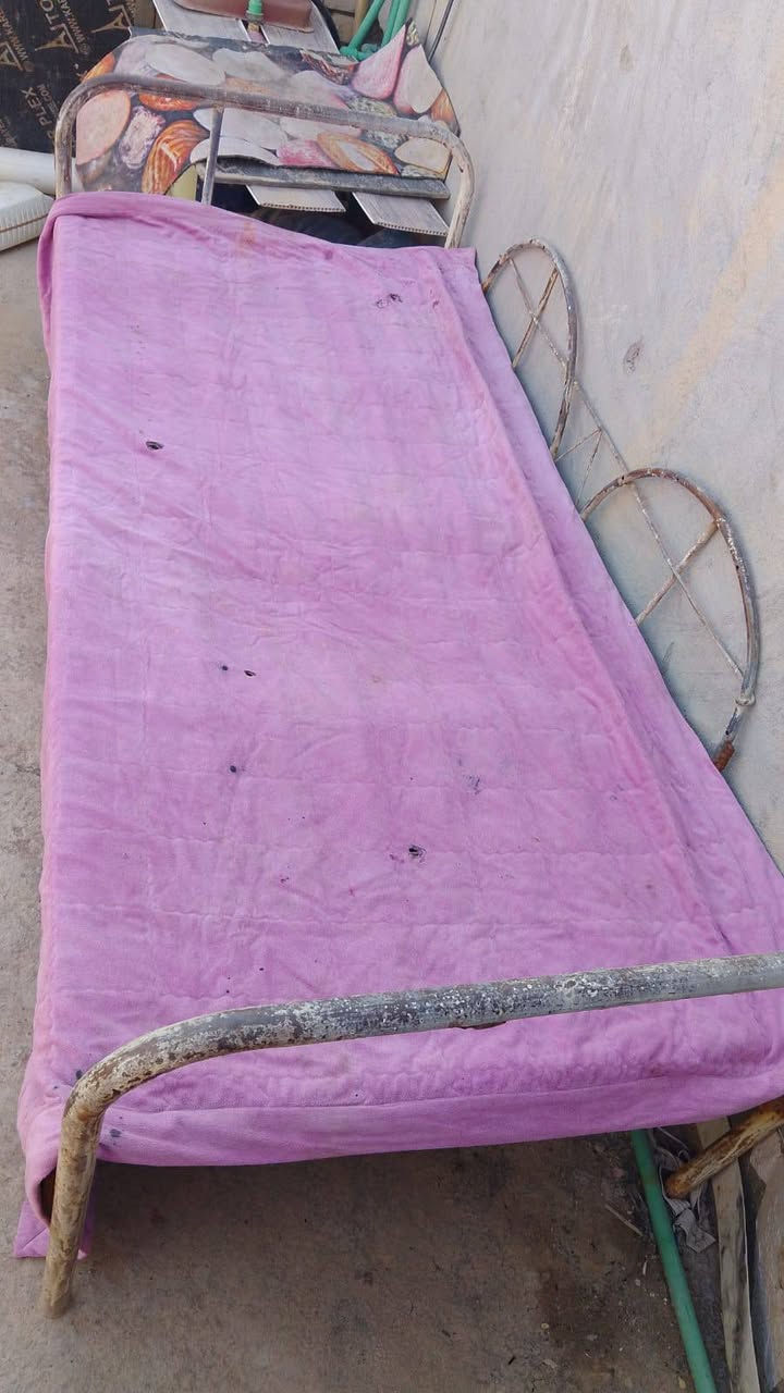 غراض للبيع ...قلايه هوائيه جديده بعدهه جربايه حديد نفر كلش قويه وكاونتر 3قطع ارضي وسنك تركي وحذاء قياس 41ماركه وكرسي صالون وميز تواليت ونص ديوان ارضي وقطعه صالون جبيره مكاني شطره حي الجامعه


**إذا كنت صاحب هذا الإعلان وتريد حذفه لأي سبب، رجاءا أرسل رسالة إلى الدعم الفني**