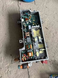 صيانه جميع السيارات الهايبرد                                          ...