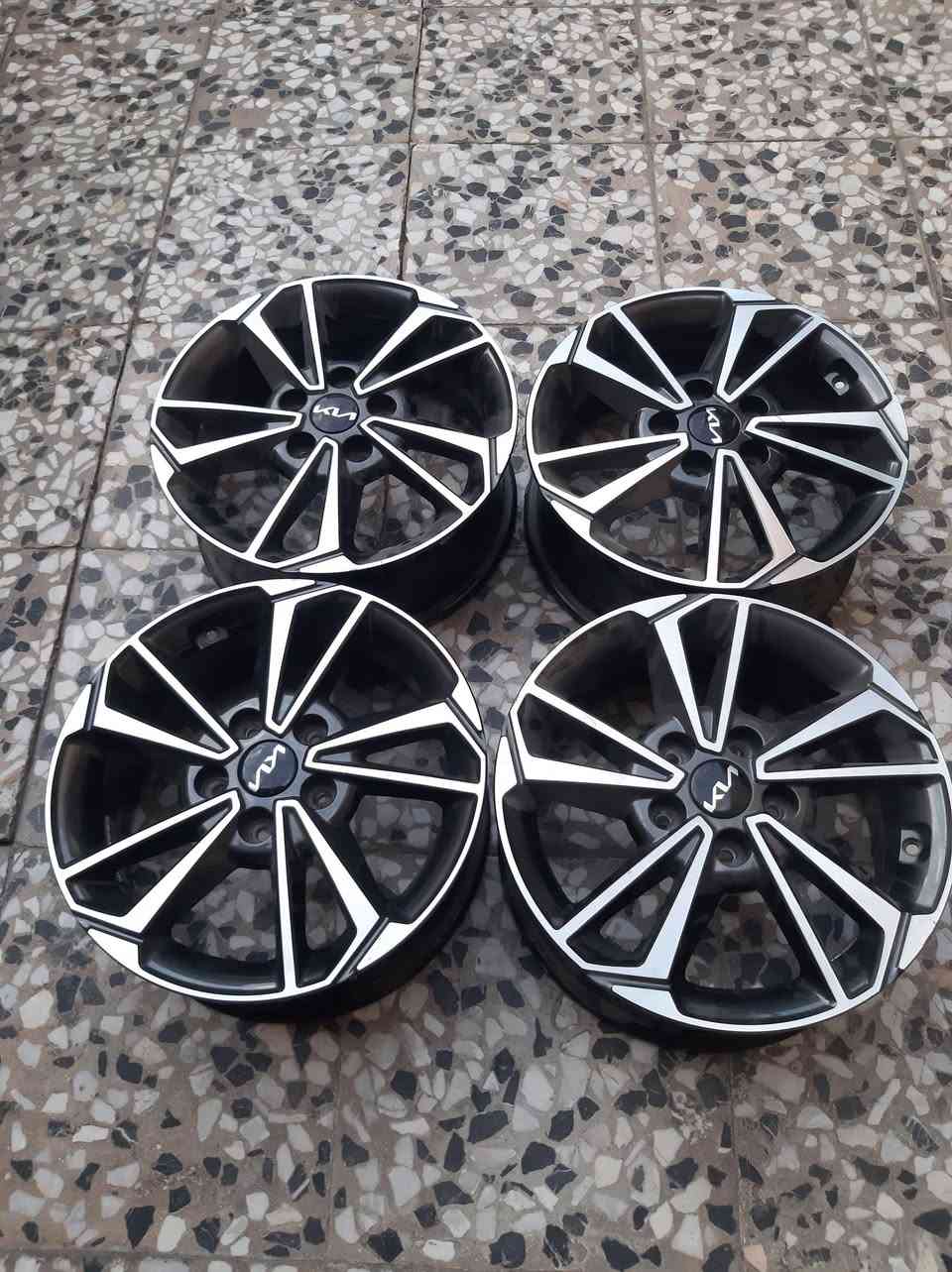 البيع فورتي موديل 2023 حجم 16 السعر  350 ألف


**إذا كنت صاحب هذا الإعلان وتريد حذفه لأي سبب، رجاءا أرسل رسالة إلى الدعم الفني**