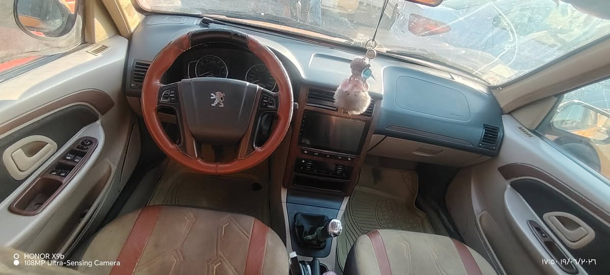 البيع 
بيجو باص موديل ٢١
مكفوله كفاله عامه مكان سياره الديونيه قظاء السدير
***********
