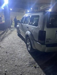 نترو للبيع مديل 2008 مكينه 3700 فور ويل تحكم ستيرن فتحه 07729829150