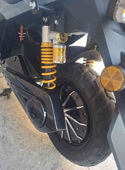 دراجه شحن اباجي 7 بطاريات ملف 3000 دراجه جديد صاري 20 يوم من اشريته السعر  1.500 العنون الشعله***********
