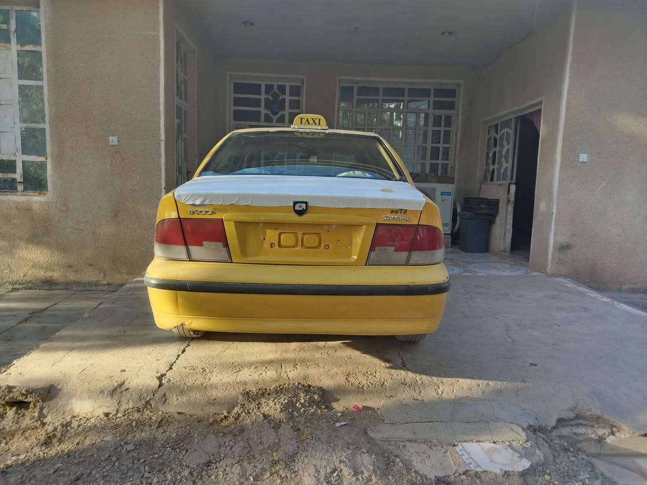 البيع موديل 2011 رقم صدامي ابيع كوم حديد تكفل سرقه وعشاير عنوان ديالي الخالص ***********سعر 15بيه مجال مكينه وكير كفاله تخم تاير سنويه موجوده
