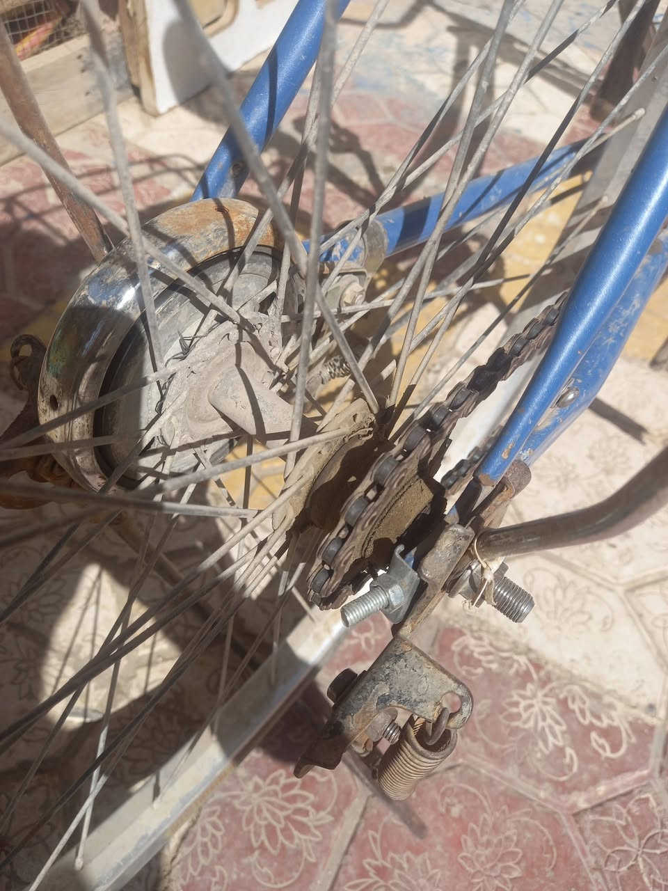 لسلام عليكم بايسكل للبيع كامل بس صينيه و جاملغات مابي السعر50وبي مجال لعنوان لناصري لشطر حي لشهدأ


**إذا كنت صاحب هذا الإعلان وتريد حذفه لأي سبب، رجاءا أرسل رسالة إلى الدعم الفني**