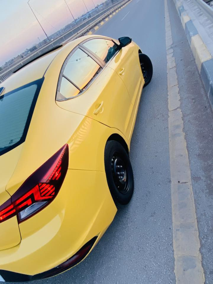 سلام عليكم النتره مديل 19 فول واحد عله واحد رقم بغدادبسمي رقم نكليزي هزه جديده سنويه جديده سياره بيه تبديل باب خلفي فقط بجم كبس حوض كبس  مكينه لفين دوش كفاله حداديه إماميه وخلفيه جديده تخم تاير تبريد ثلج ⛄️ السعر 133وا بيه مجال مكاني كربلاء ل ستفسار ***********
