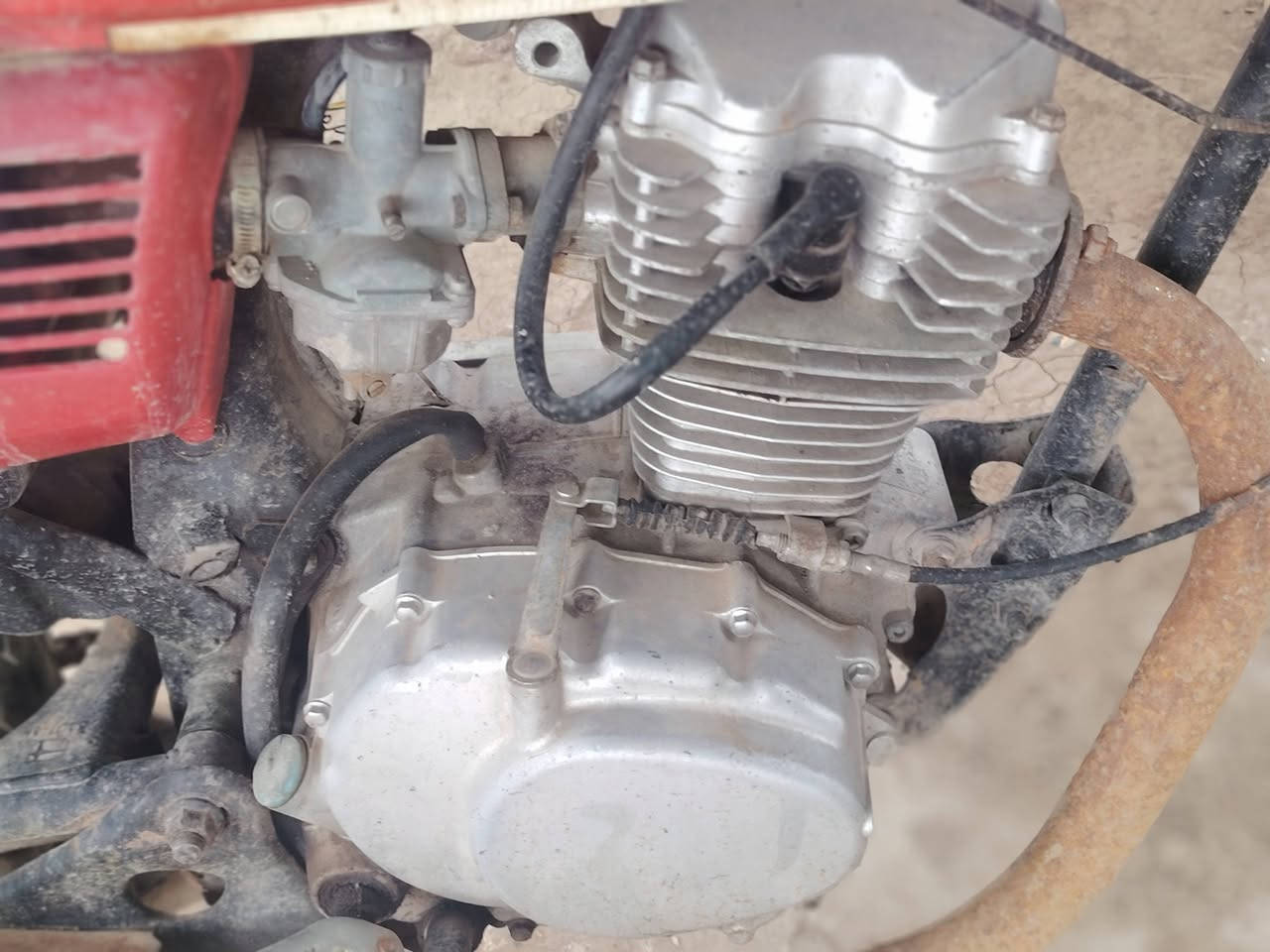 دراجه نضيفه اربعه گير گدامك بالصوره لن متروكه شغاله دبلات جدد معايزه اي شي انطي سعر اورد عليك او اتصال ***********.  المكان (ناحية نفر)
