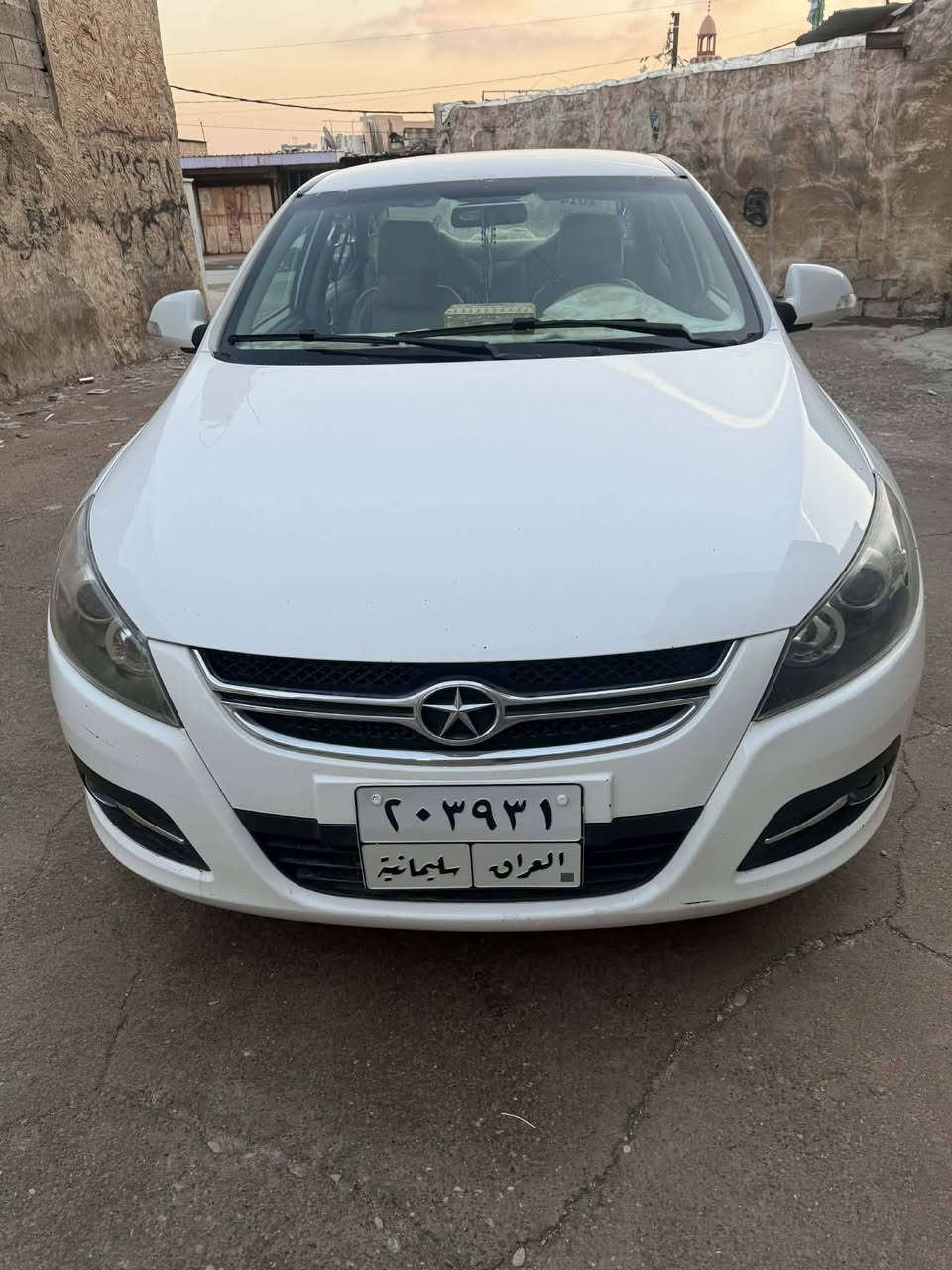 للبيع .. جاك .موديل .  2014
   كير اوتماتيك .  
  محرك بشرط ... 
  سيارة مكفولة من الصبغ والبارد .. كلين 
   السعر .   72. ومجال 
   ***********
