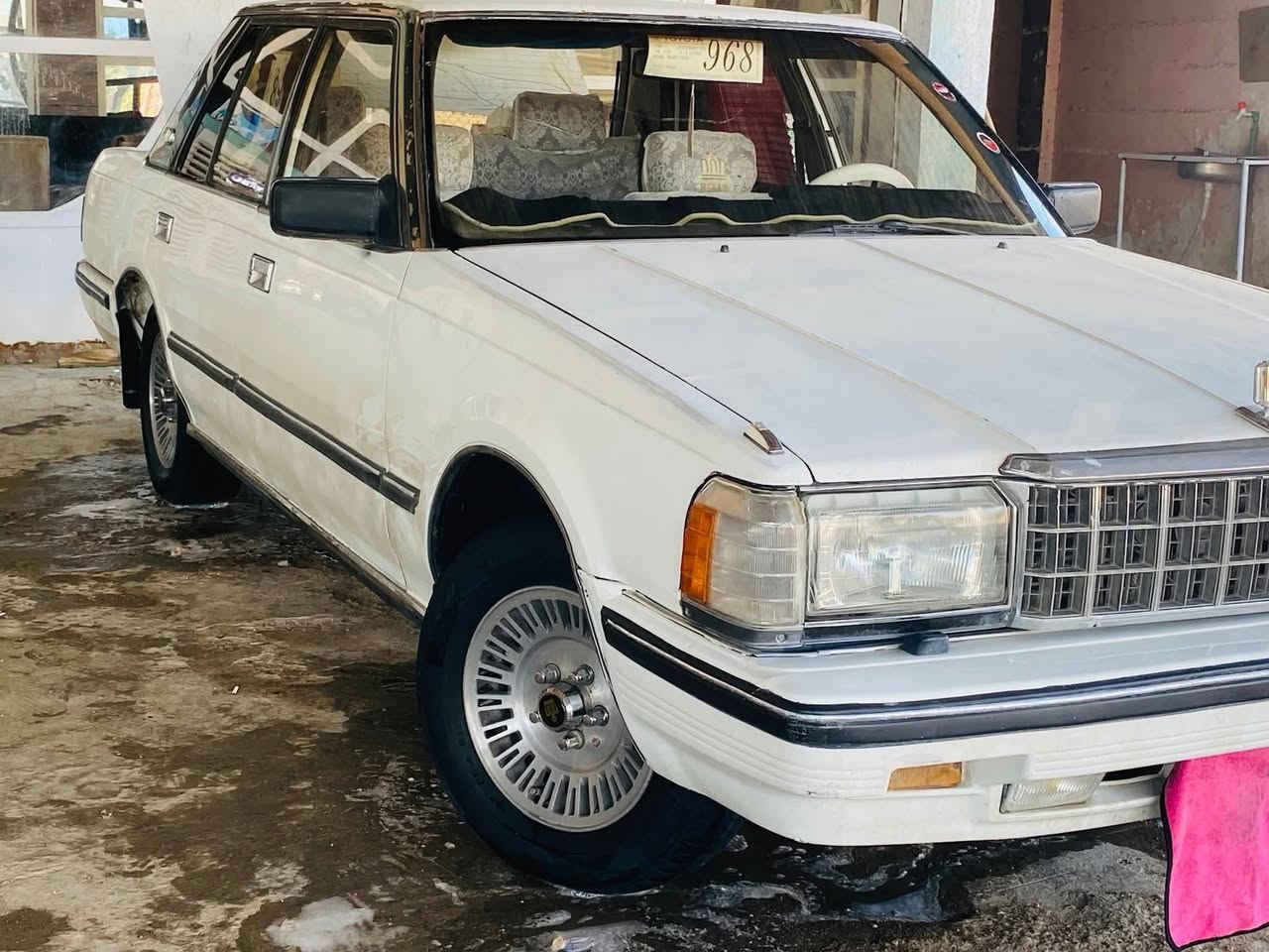 سوبر للبيع موديل 85 بيهه صبغ جدا بسيط محرك كير كفاله السعر 50 وبيهه مجال مكان بغداد ***********
