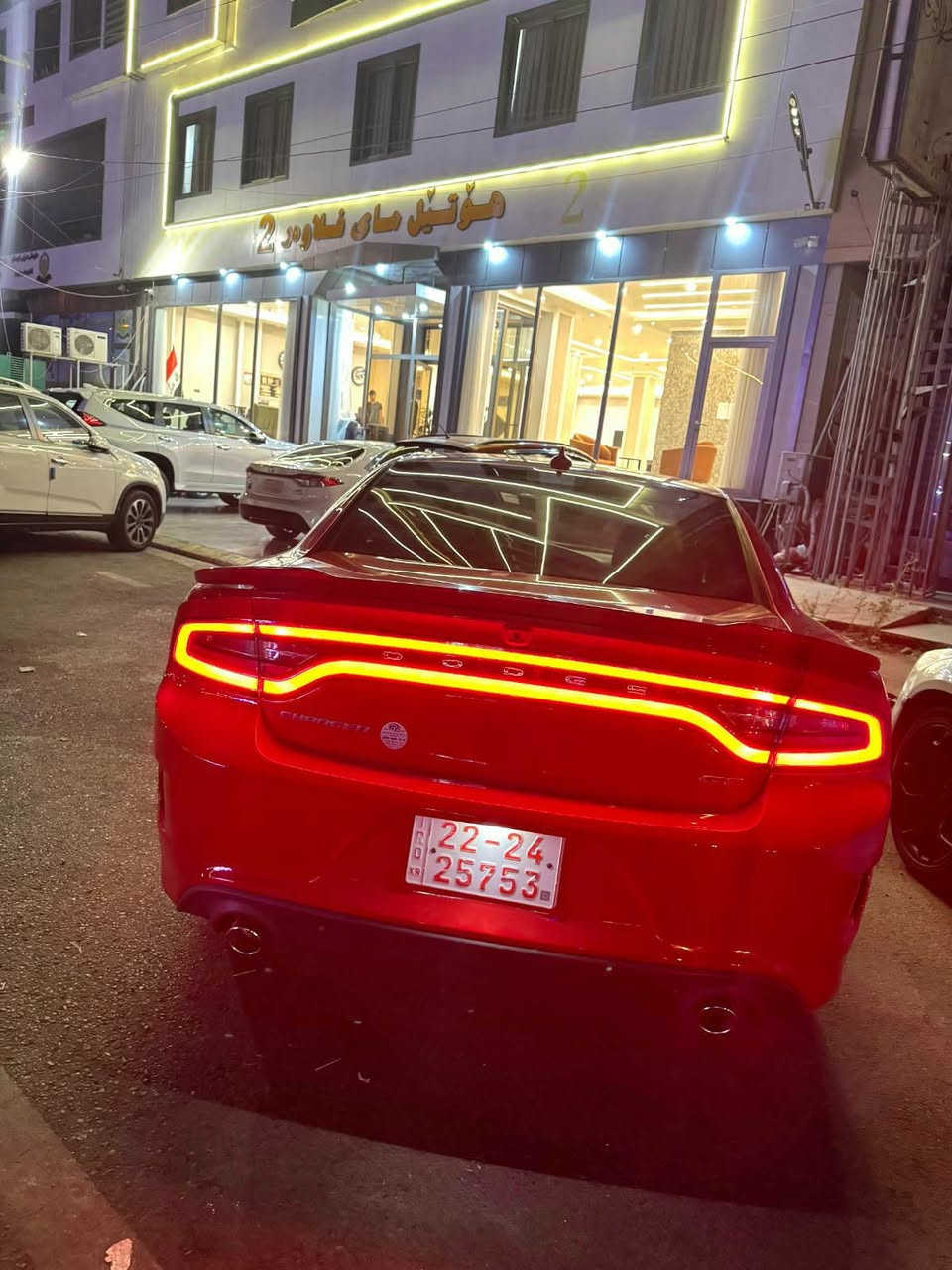 سلام عليكم عندي جارجر 2022 وارد امريكي 360/
جي تي لون احمر حادث خفيف جاملغ خلفي فقط او كلير الباب او تكمة فوق الباب فقط رقم اربيل بسمي صور الحادث موجود بغداد البياع....
ماشية 40ميل سيارة جديدة..

رقم الهاتف ***********.

السعر 275
