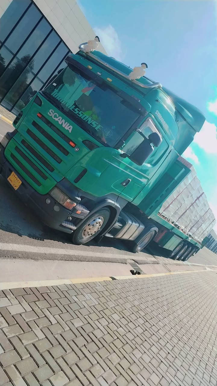 سلام وعليكم سكانيا لبيع ٢٠٠٦ مكينه ٤٢٠جديده عربانه الجرف حداديه اسماعيل مربوطه وراه  اربع دناكير جاهزه لشغل مكان لمسيب ***********
