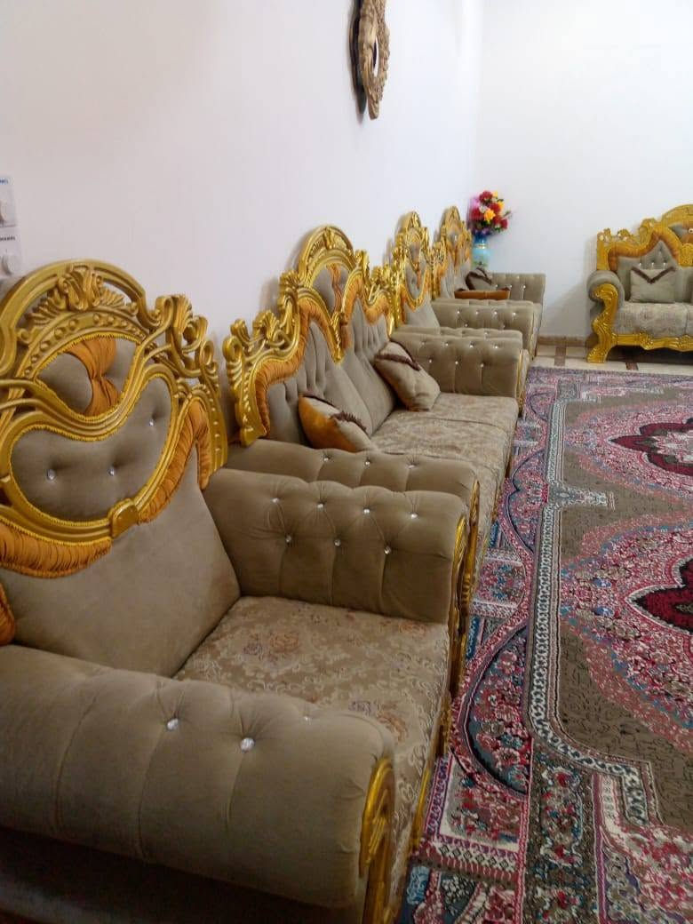 تخم تركي مامستخدم قليل عدد اثنين السعر مليونيين وبيه مجال مكاني الانبار المضيق رقم مبايل ***********
