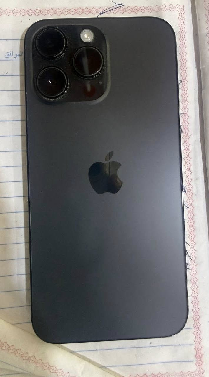 سلام عليكم
ايفون 14 بروه ماكس 
بطاريته ٩٥ 
شرق الاوسط 
٢٥٦
نظافه ١٠٠/١٠٠
البصره الهارثه حي العامل 
***********
