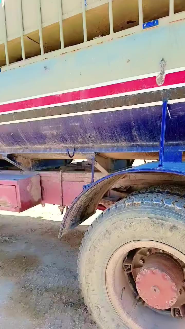 سلام عليكم اقجم للبيع موديل 69  كير كسل شاصي كفاله  محرك لا تنقيص لا تبخير مجفت جديد سياره مصبوقه عام كفاله تحويل مباشر ‪***********‬‏
