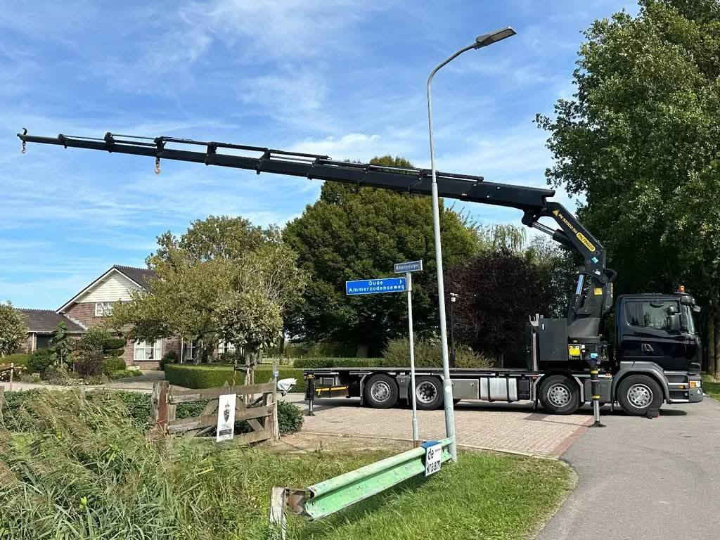 Scania R R490
سنة الصنع 2017
عداد 66000 كم 
ناقل حركة أوتوماتيكي 
قوة المحرك 360 كيلو واط (489 حصان
عدد المحاور 4
رافعة pk85002
قدرة الرفع 25 طن 
السعر  95 الف دولار 
شامل كمرك ضريبة شحن 
مدة الوصول 25 يوم بعد الحجز


**إذا كنت صاحب هذا الإعلان وتريد حذفه لأي سبب، رجاءا أرسل رسالة إلى الدعم الفني**