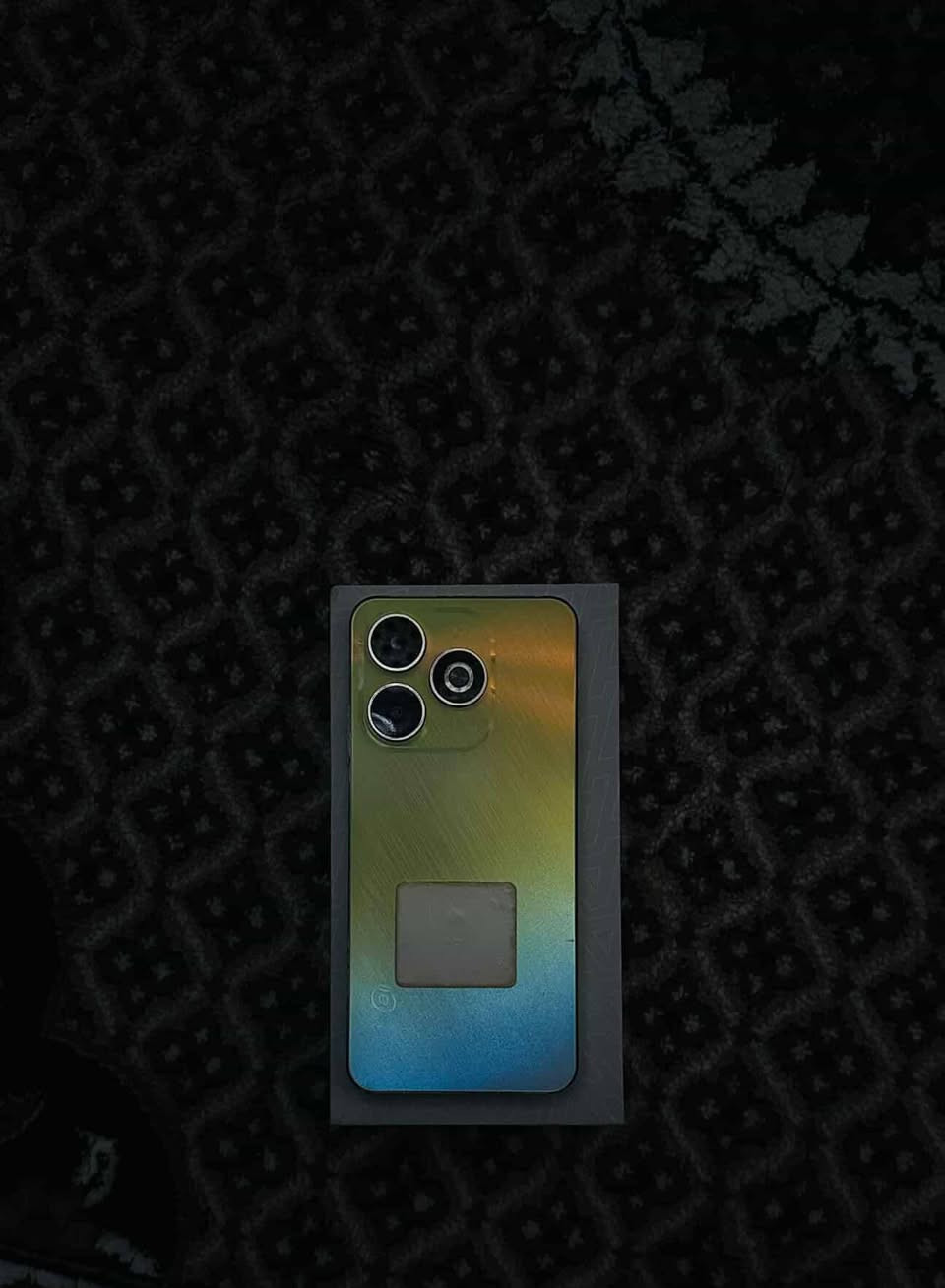 السلام عليكم جهاز للبيع مع كامل ملحقاته :
اسم الجهاز  : magic60c
الذاكره:64
ملاحظة الجهاز فقط مال تصفح واستخدام شخصي وليس مال العاب 
تقريباً صارله يمي 5 اشهر الجهاز كلشي بي شغال بصمه كامره كلشي
فقط الشخوط الي بظهر الجهاز مثل مموضح بلصور 
مكاني كركوك حي العروبة وهذا رقمي للتواصل واتساب للي حاب يتواصل وياي *********** وشكراً
