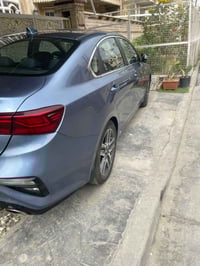 كيا سيراتو خليجي موديل 2020 ماشيه100 تقريباً سياره بدون صبغ ولا حادث ب...