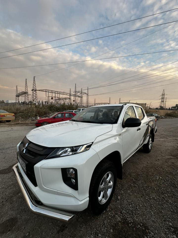 آللهم صلي على محمد وال محمد
بيكب متسوبيشي l200
موديل 2023 للبيع

مكفولة عدا بارد جدا قليل بل باب البودي

ماشية ٢٥km فقط

العدة والسبير ما نازلات

كلشي بيها بلادي

هوك خلفي دعاميات 

بروجكتر بل دعاميه

رقم بغداد الجديد بأسمي

السيارة نظيفة جدا

السعر الاتصال على الأرقام 

***********

***********
