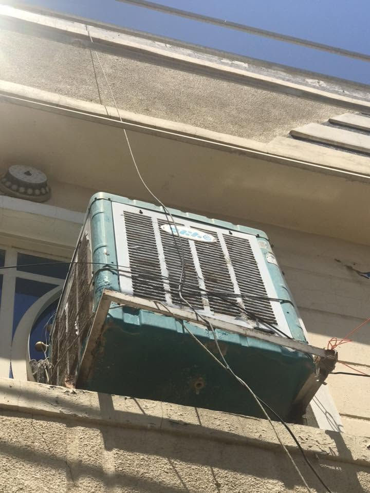 السلام عليكم عندي مبردة شغالة للبيع 
سعرها ٦٠ الف وهاي صورتها 
التواصل على الهاتف
***********
بيه واتساب
