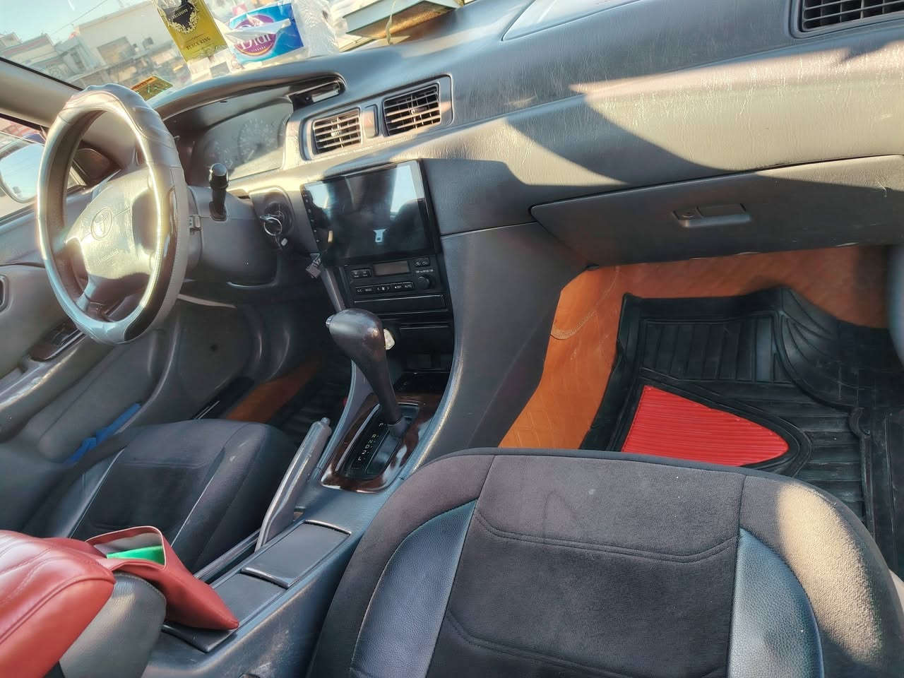 البيع كامري فتحه موديل 2000مكفوله من ضرب وتبديل صبغ جماليه فقط جاهزه من كلشي مابيه اي نقص سعر 80وبيه مجال راعي سنويه كربلاء رقم قادسيه انكليزي ***********
