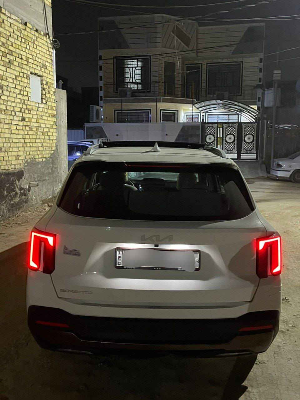 سورنتو 2024
رقم بغداد الدولي الجديد

ماشيه 20 الف بوضع الشركه

محرك 6 سلندر 
كير ماوس
بنراما 
داتوشو
حساسات
كراسي خلفيه كهربائي 
كراسي كهرباء 
جنطة كهرباء 
بصمة وتشغيل عن بعد
شاشة متصلة تعمل بنظام بلي كار نفيكيشن
انارة ليزرية داخلية متغيرة الالوان 
اللايت عالي ناصي زنون 
لد نهاري ليزري امامي 
بك لايت ليزري LED
هندبريك دكمة 
اوتو هولد 
درايف مود
مانع انزلاق
مساعد منحدرات
شحن وايرليس بلوتوث 
تحكمات ستيرن فول 
حساسات امامي خلفي 
كامرة دوارة
تبريد 3 قطع مع تحكم منفصل للخلف 

السيارة كفاله عامه من الشخط والرصعه وكلشي كفاله عامه والسونار مرفق بالمنشور 

السعر 315وبيها مجال 
  
***********

مكانها بابل / حله
