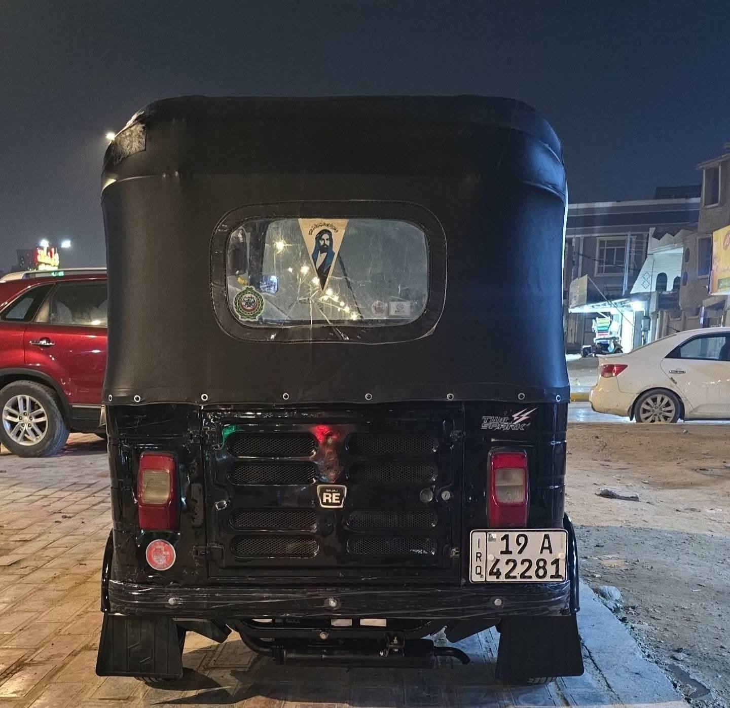 20 شهر 12 رقم وسنويه انكليزي هزه جديده كفالة كشر ومحرك فقط الدوس بيه  محرك ناعم يخبل السعر بلا عملة قفل 🔐 6و900اتصال فقط *********** مكاني كربلاء ✈️
