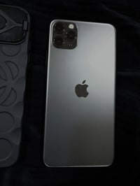 ايفون ١١ برو ماكس • بطاريه ٧٨٪ • كفاله عامه