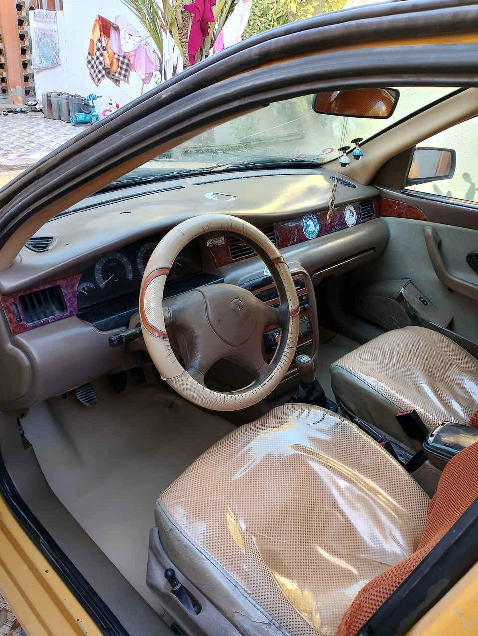 سياره سمند البيع 2011 رقم بغداد بسمي 30ورقه وبيه مجال مكان ديالى ***********
