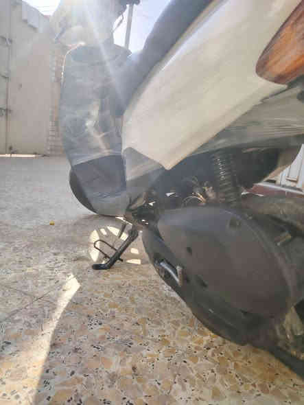 ساسوكي رياضي للبيع كلها شغاله كهربائيات سلف عوزه بس باتري مكينه مفتوحه مره وحده بيها شلعه تخبل
رايدها 300 وبيها مجال ميسان المجر الكبير
***********
