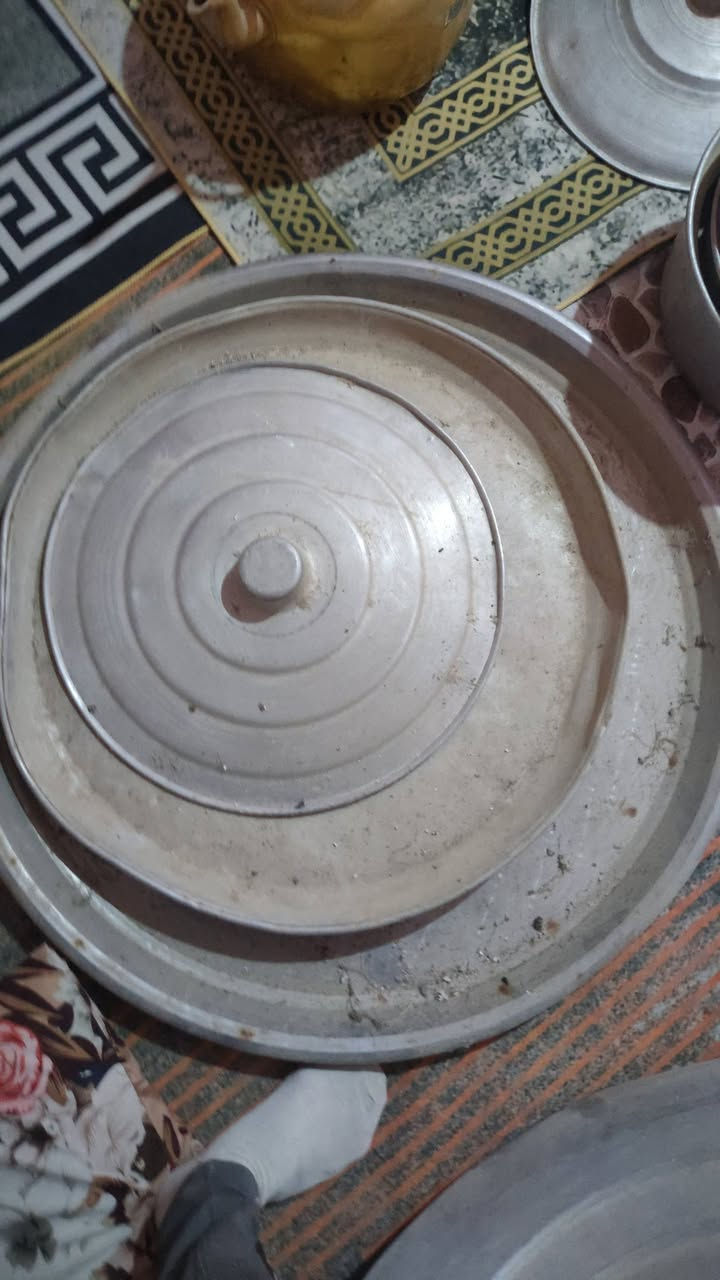 السلام عليكم
جدورة وياهن غراض للبيع كلهن ابسعر مناسب جدر بيهن جبير والبقية وصط وزغار كلهن للبيع وياهن قوري جبير والثاني وصط للبيع كلهن


**إذا كنت صاحب هذا الإعلان وتريد حذفه لأي سبب، رجاءا أرسل رسالة إلى الدعم الفني**