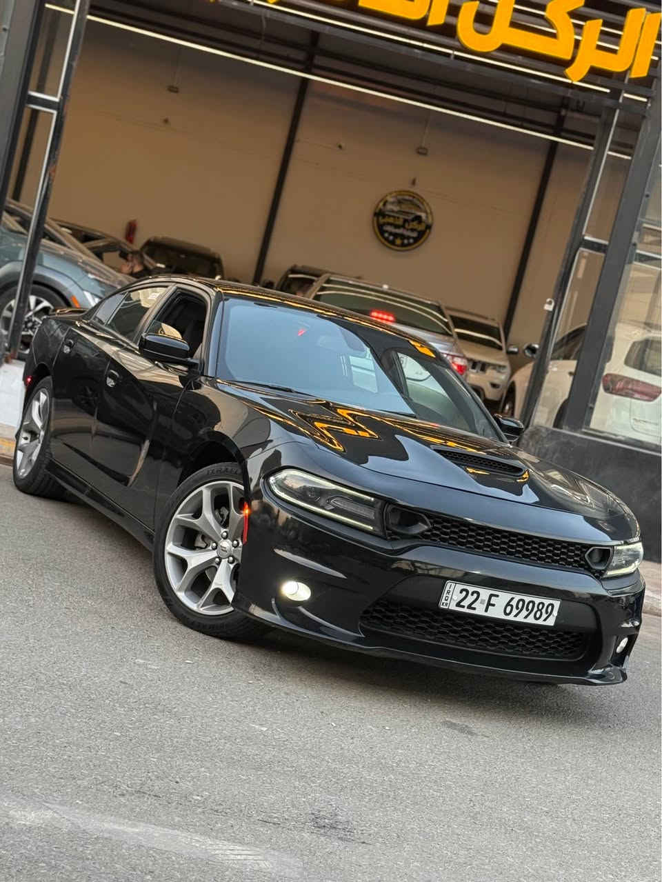 جارجر 2019 GT 
وارد امريكي قطعة وحدة صبغ
رقم اربيل  ثاني يوم تحويل 
محرك ٦سلندر 3600 
تو ويل السياره 
شاشه كبيرة تدعم نضام الكار بلي 
تشغيل عن بعد 
كشنات جلد حضن 
نظام سبورت sport 
نظام super track
هيترات بلمريات 
حساسات خلفيه +كامرة دوارة 
ويل كب٢٠ بلادي مالGt 
مرايه عاكسه للضوء 
شفتات سرعه بالستيرن 
كشن كهربائي 
السعر 228$🔥🔥
مكان السيارة
موصل/ مدينه المعارض الجديده 
معرض الركن الذهبي 
للاستفسار 
***********
*********** موصل, نينوى
