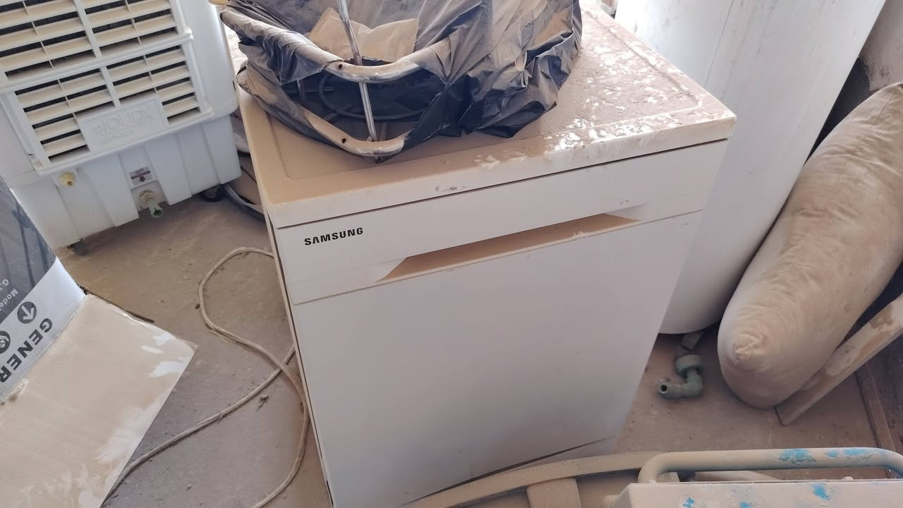 أللهم صلى على محمد وآل محمد
غراض مستعمله للبيع بس بعدهن جدد
مراسلة الصفحه او الاتصال على الرقم ***********
بالي يرضه الله مو كسران حجاه وثقو برب العالمين بعدهن جدد ومامستخدمات
