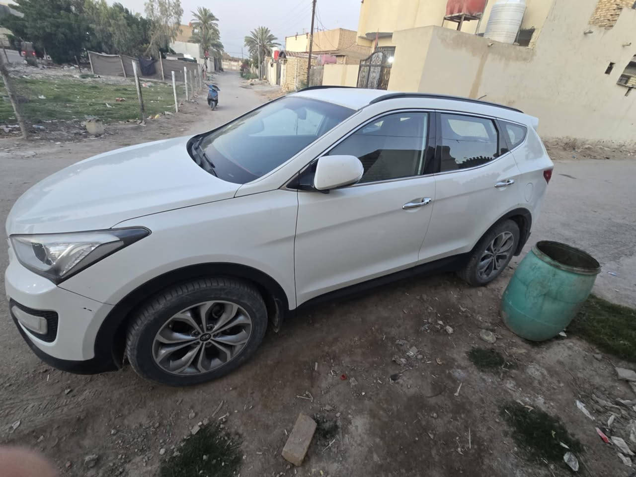 سياره سنتافي ٢٠١٥ خليجيه ٦ سلندر سياره مكفولة كفالة عامة عدا بارد بالجنطه رقم بغداد الدولي الجديد السياره نص فول ماشية ٨٨ الف زيرو السيارة على ايدي مال جناي سعرها ١٨٦ وبيها مجال مكان السياره بابل الهاشمية للاستفسار واتسابب
***********
او مراسلتي ماسنجر
