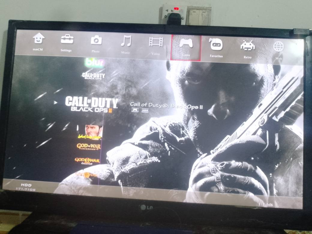 فرۆشتنی خێرا
 بلەی 3 یان PS 3 
ئەو روپی کەپس بەشەرت 500گێگابایت حەقیقی دەیاری زۆر زۆر بەقەوەتی تێدایە 
دوو دەسکی لەگەڵە دوو وایەر دەسکی لەگەڵە
کامل بەشەرت مەزبووت 
سعری 120 قفل لە هەولێرم 
*********** ژ.م أربيل, العراق
