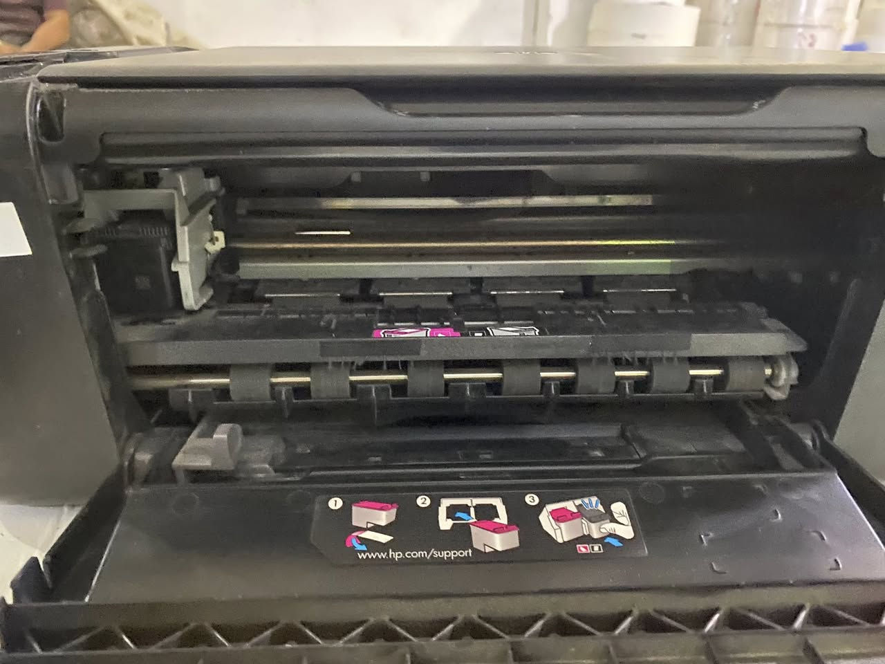 طباعه hp مستعمله شغله البيع لعدم احتيجها
@


**إذا كنت صاحب هذا الإعلان وتريد حذفه لأي سبب، رجاءا أرسل رسالة إلى الدعم الفني**