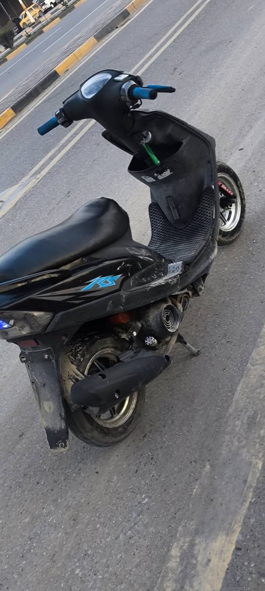 ماكس حاويه للبيع عدله كفاله عامه دراجه جديده فول نضامفه على وضع لبلاد ***********
