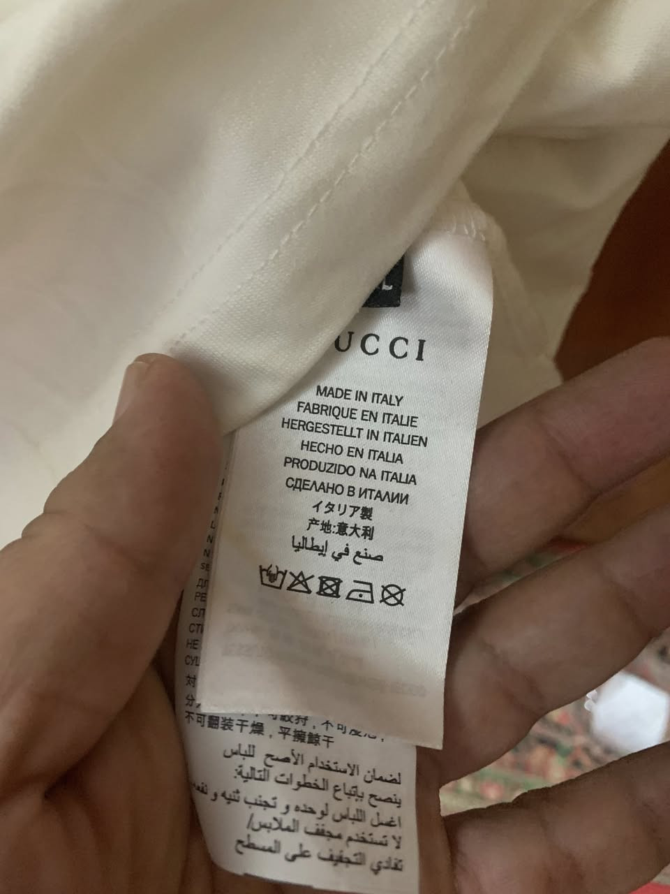 تيشيرت كوجي اصلي 100‎%‎ جديد بعد بليبل الشركة اللون اوف وايت قياس xxl يلبس Xl من وزن 100الى 110 الخامة قطنية تخبل الكتلوك الي وياه عبالك مال سيارة مزراتي 😅السعر 25 سعر نهائي


**إذا كنت صاحب هذا الإعلان وتريد حذفه لأي سبب، رجاءا أرسل رسالة إلى الدعم الفني**