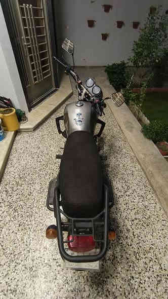 سلام عليكم..
دراجه داي وان موديل 23 جبلي محرك 150 دراجه نظيفه وحلوه الدراجه مرقمه كربلاء بس سنويه باسم ابو المعرض السعر خاص(***********)
