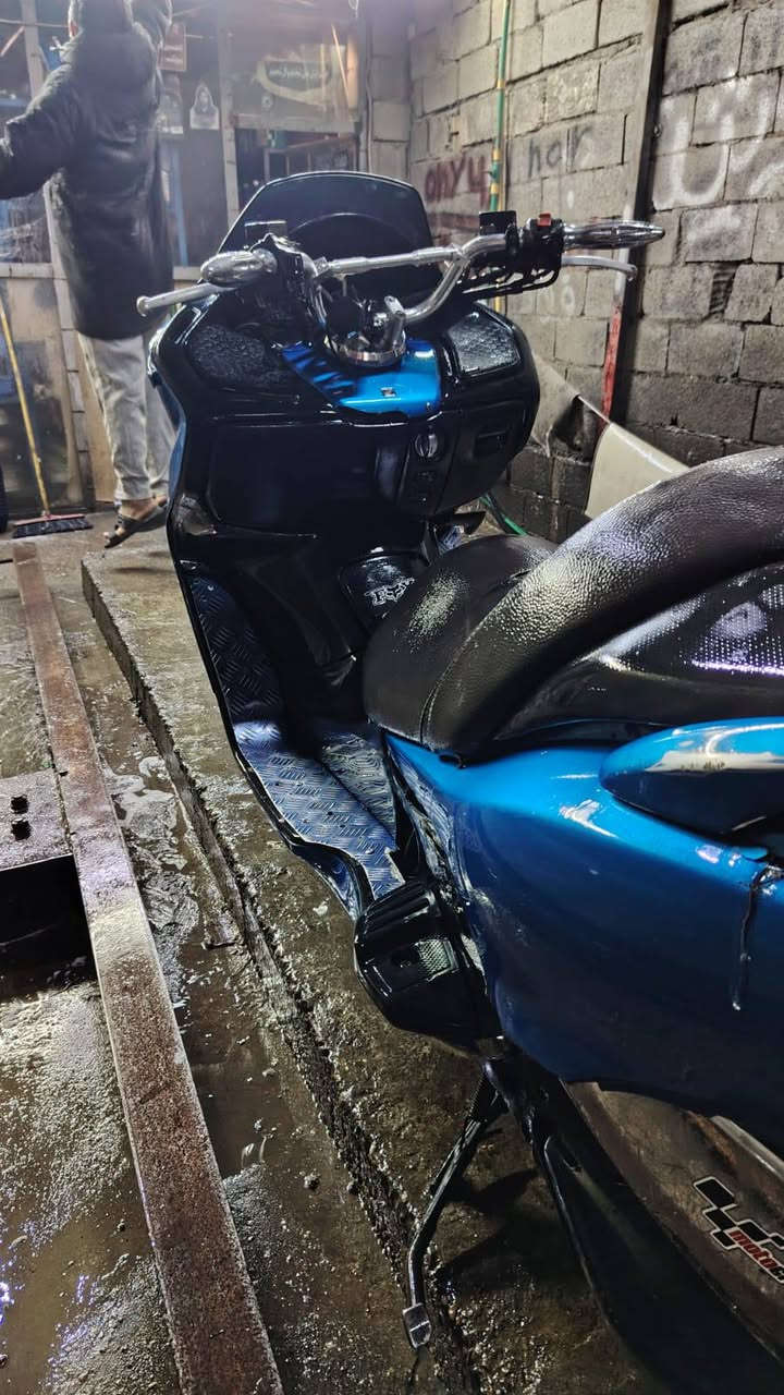 سلام عليكم دراجه فورزه صفر 8 بصمه شغاله كهربايات كمله البياع شرطه الخامسه *********** ستفسار وسعر خاص متواجد عله فيس مراوس
