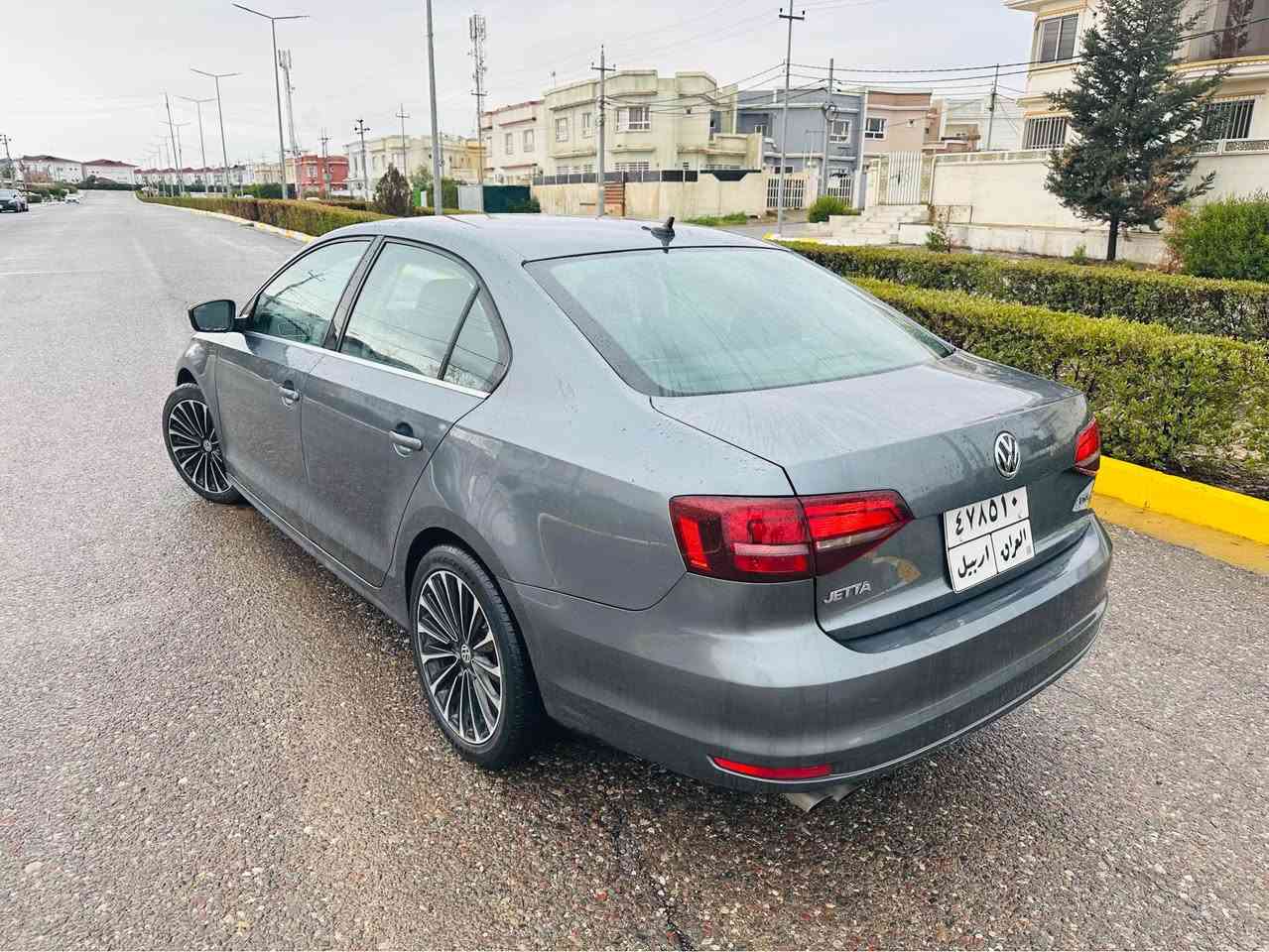 جيتا مؤديل 2017 مواسه فات ئه مه ريكى مه كينه 14 تؤربؤ 
مواسه فات TSI دوو بست جاملغى په مپه ناوى نيتى ئيرباگ هه مووى به شه رته نه رمه ته رزيكى هه يه سياره كه نموونه يه له جوانى مه كينه گير كاره باهى هه مووى به شه رته نه ش كرايته وه 
*********** أربيل, العراق
