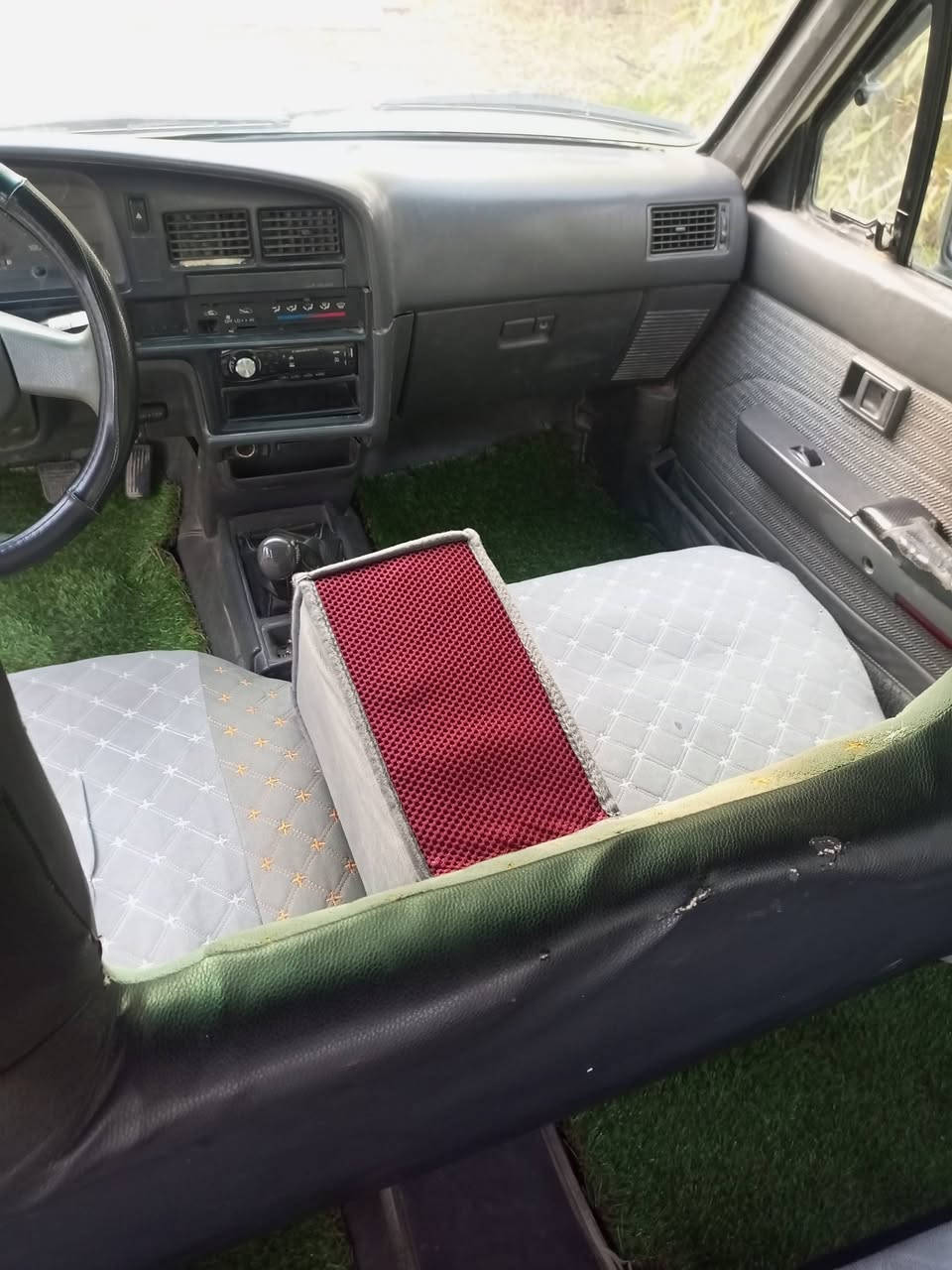 السلام عليكم تيوتا للبيع موديل 1996 كروسيدا لمتد  GLX 
رقم انبار دولي السنوية صالحة لسنة 2031 كفالة عامة من الصبغ فقط ملاحظات بسيطة المكان سامراء ناحية دجلة 
للاستفسار ***********
