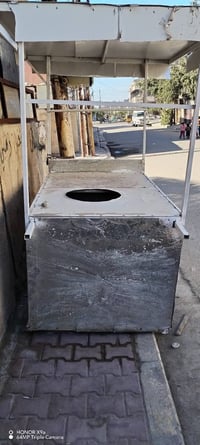 السعر 100(   07700107661