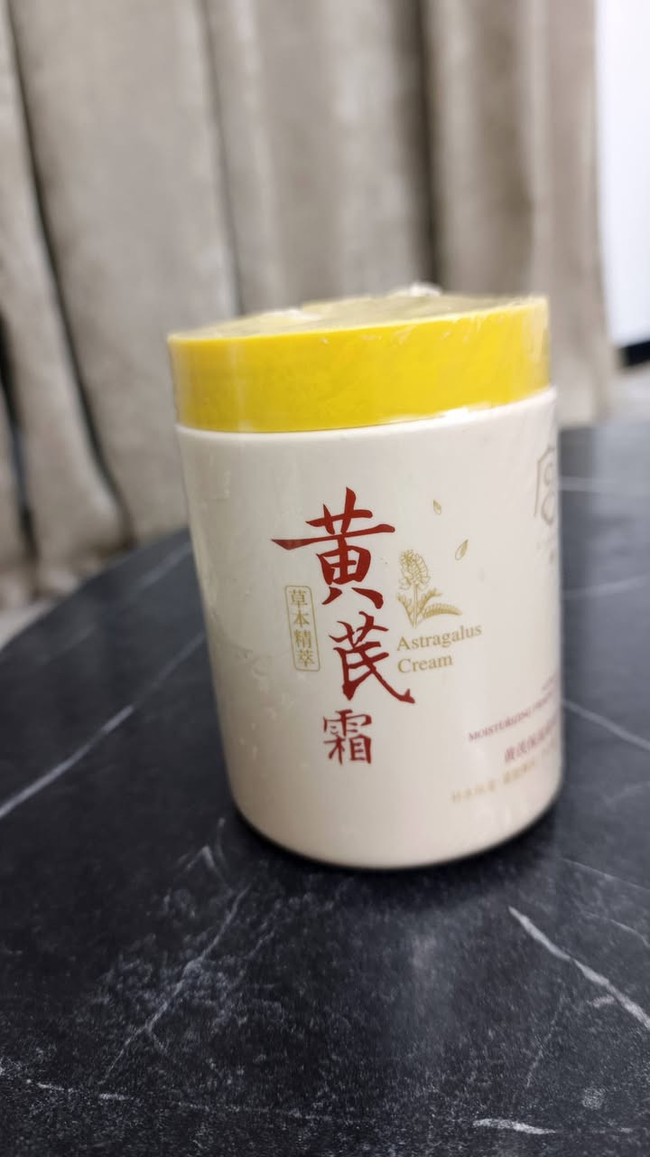 متوفر منتجات عنايه بل بشره منتجات كوريه اصليه امبولات وتونرات وكريمات نمش وابر شد الوجه وازاله التجاعيد وكلشي متوفر احفظ الصوره ودزها واتساب
***********
