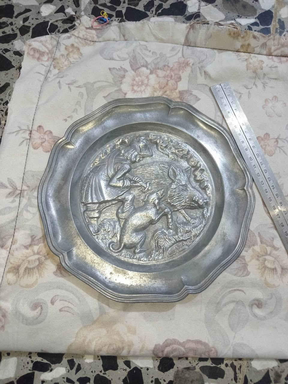 طبق زينة تعليق قديم سعر 15 الف


**إذا كنت صاحب هذا الإعلان وتريد حذفه لأي سبب، رجاءا أرسل رسالة إلى الدعم الفني**