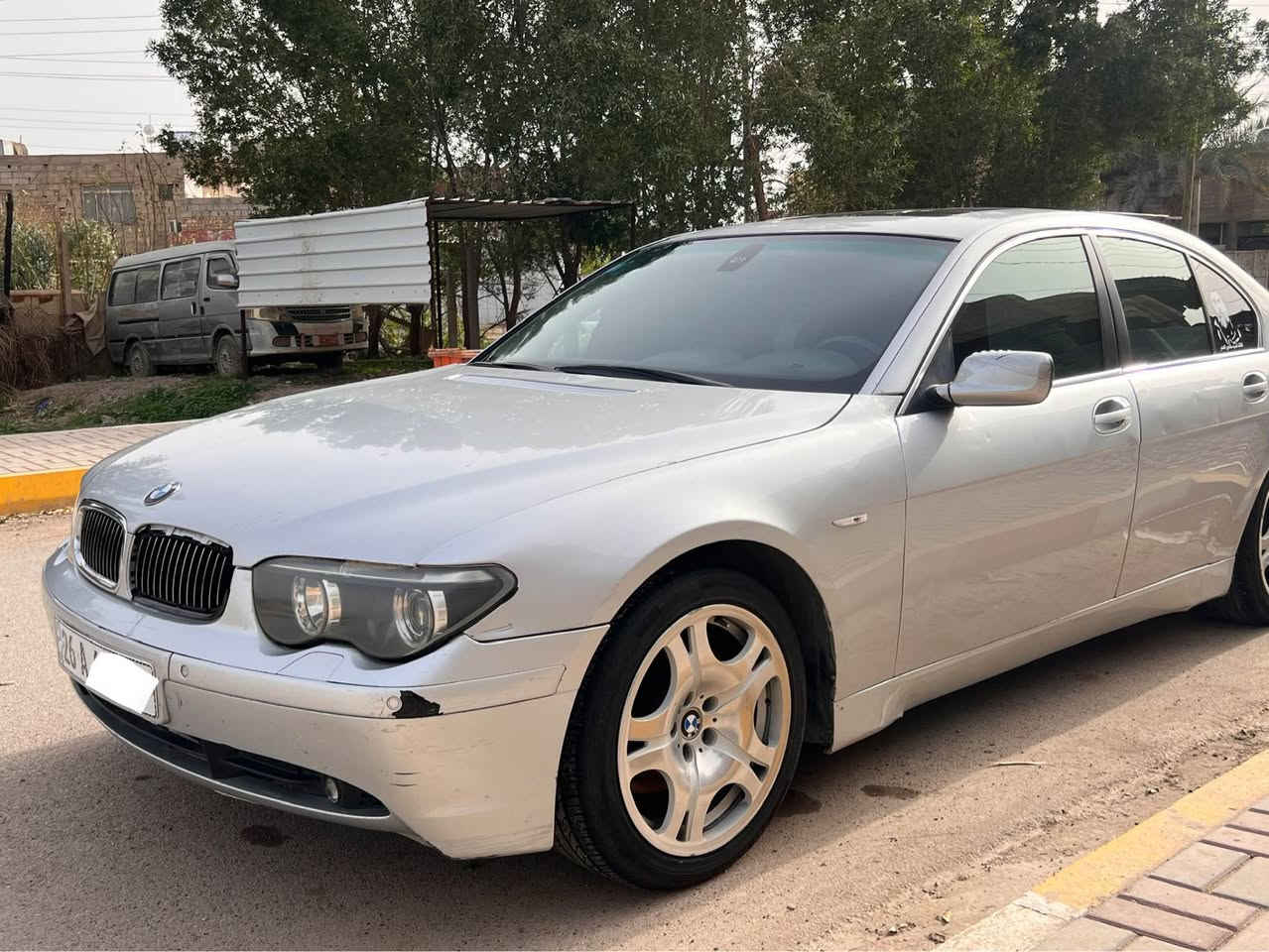 السلام عليكم BMW E65 745i وارد خليجي بيها الباب الخلفي عكس السايق مصبوغ ابو كيا ضربها والباب نرش فقط موديل 2004 
مطلوب مرواس 
تخم تاير جديد محرك جديد وكير جديد تبريد جديد 
ادامه كامله أبواب وصندوق شفط 
غرفه جدا نظيفه 
الباخره معروفه بالمواصفات ما يحتاج اطول بالمنشور ويصير ملل 
كهربائيات من الدعاميه للدعاميه بلاد مابيها جطل واحد تجي وشوف بعينك تحويل مباشر بأسمي السياره 
نقصها حداديه إماميه نص عمر والبوش الخلفيه 2 منهن تعبانات مطلوب مراوس بشي مرتب السعر 130$ متواجد على النت بغداد, العراق


**إذا كنت صاحب هذا الإعلان وتريد حذفه لأي سبب، رجاءا أرسل رسالة إلى الدعم الفني**