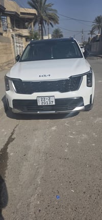 (للجناية فقط) سورنتو 2025 خليجي 4 سلندر 2500 و7 راكب  ضمان 5 سنوات او ...